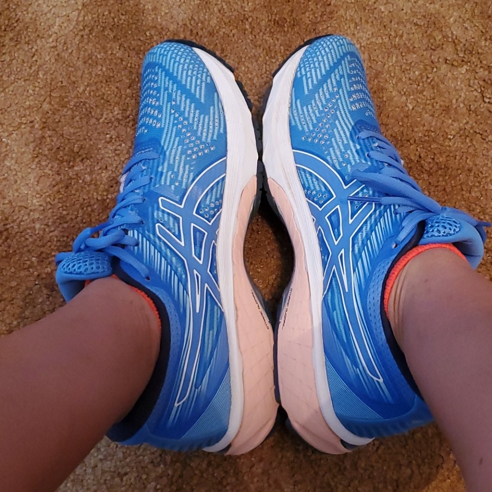 Asics Women's GT 2000 8 Running Shoes
